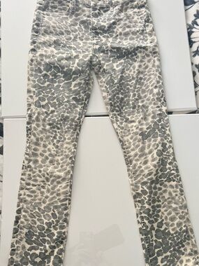 MOTHER Beige and Gray Leopard Print Jeans